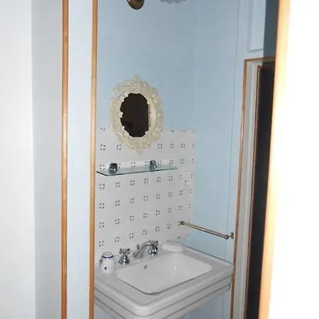 Chateau De Michel De Lanes Saint-Michel-de-Lanès