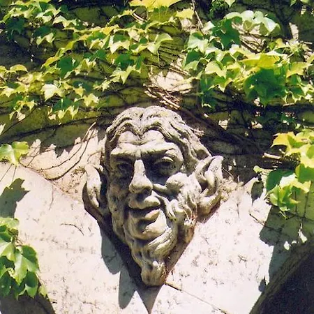 Chateau De Michel De Lanes Couette-café