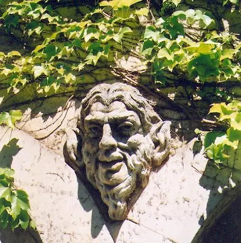 Chateau De Michel De Lanes Bed & Breakfast